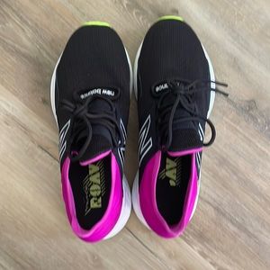 Worn twice. Very good condition.